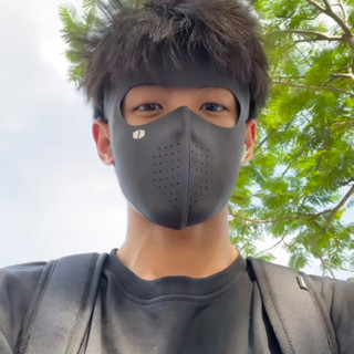 dovancuong_2003