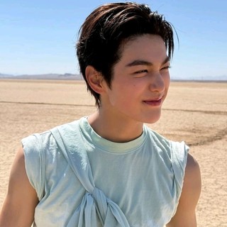 tho_bay_mau2610