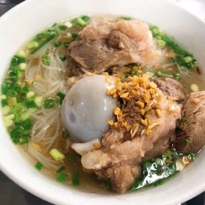 Hủ tiếu mì gói xương/giò