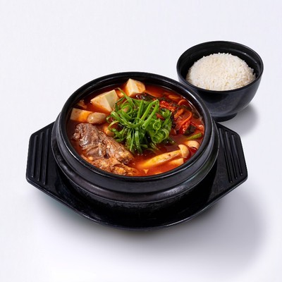 Súp kimchi thịt heo hầm - Kimchi Jjigae