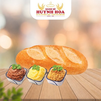 Bánh Mì 3 Vị (Pate + Bơ + Chà Bông) - Size L