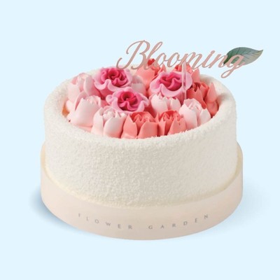 Bánh kem Rose Blossom Cake 1