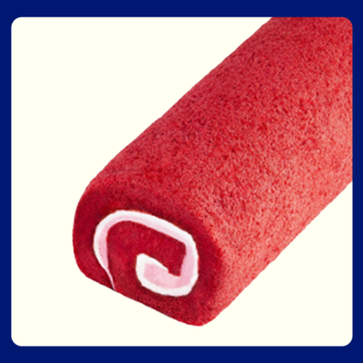 Bánh Velvet Stawberry Roll Cake