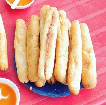 Cô Hiền - Bánh Mỳ Cay & Pate Cân