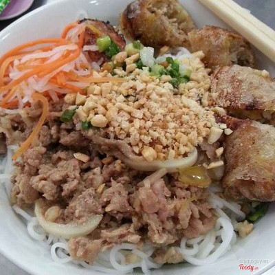 Bún thịt bò