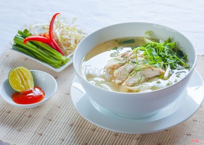 Phở Gà Xé
