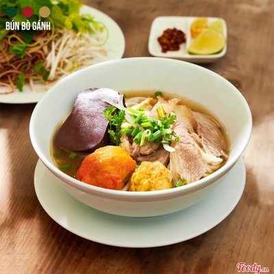 Bún Bò Huế Bò Nạm - Chả (Tôm + Cua)