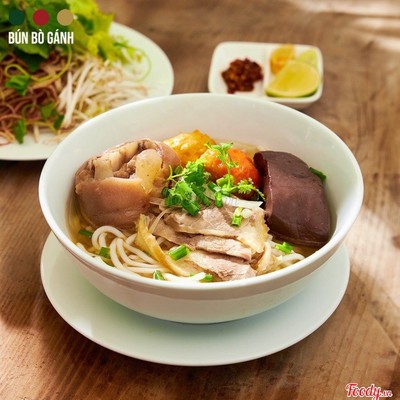 Bún Bò Huế Giò - Nạm - Chả (Tôm + Cua)