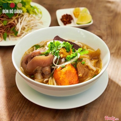 Bún Bò Huê Giò - Gân - Chả (Tôm + Cua)