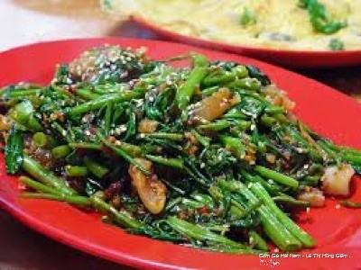 Rau muống xào ớt sambal