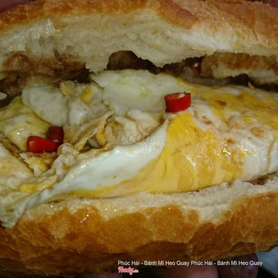 Bánh mì (ốp la 2 trứng)