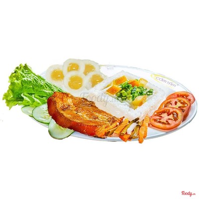 Cơm tấm ba rọi + trứng cút opla