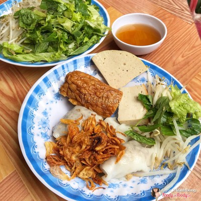 Bánh cuốn chả chiên