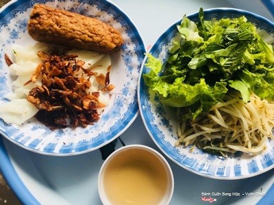 Bánh ướt chả chiên