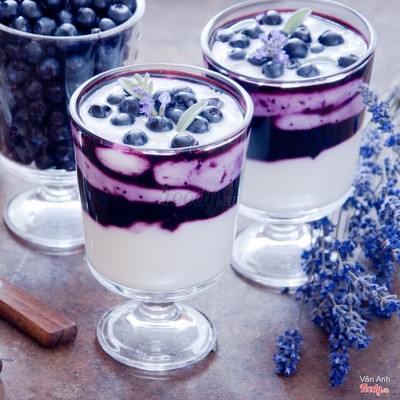 Sữa chua việt quất