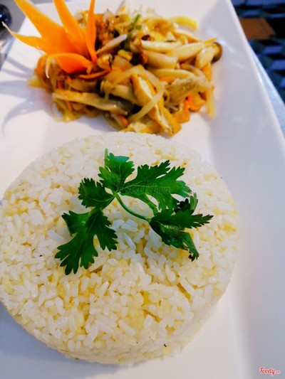 Cơm chiên nấm