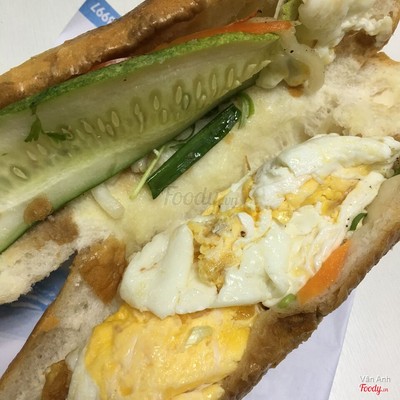 Bánh Mì Ốp La