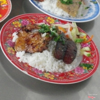 Sườn bì lạp xưởng