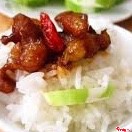 Cơm thịt kho tiêu