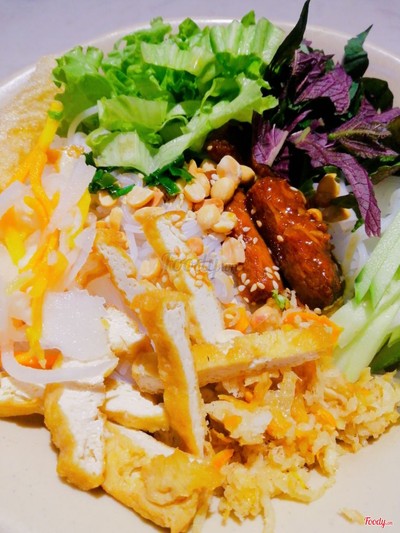 Bún thịt nướng