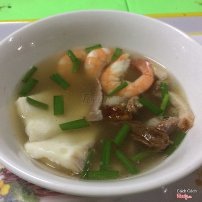 Tôm, cá, heo quay thêm