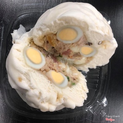 Bánh bao 8 trứng cút