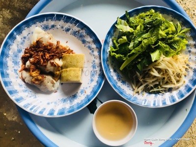 Bánh cuốn chả lụa