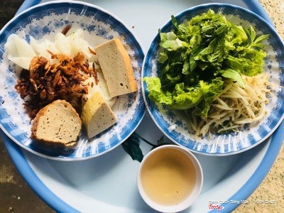 Bánh ướt thập cẩm