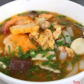 Bánh canh cua + thịt nạc + chả