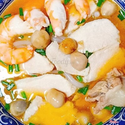 Bánh canh tôm + thịt nạc