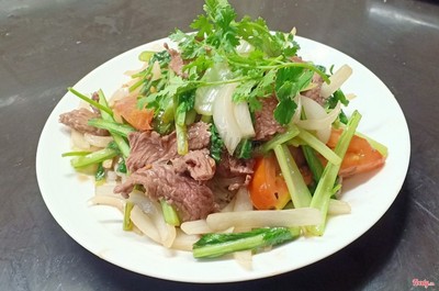 Phở xào bò