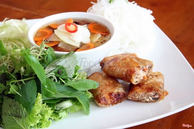 Bún Chả Giò