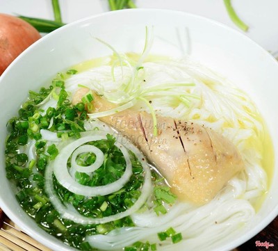 Phở Tỏi Gà