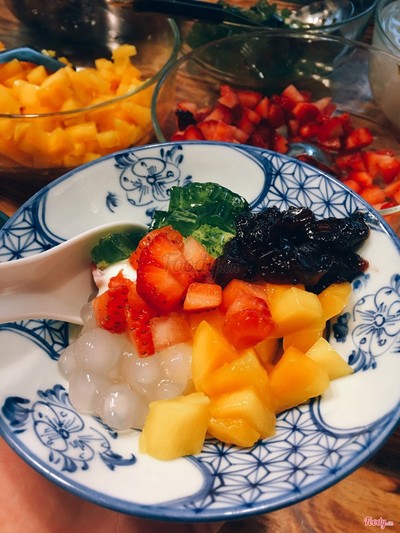 Sữa chua phomai hoa quả