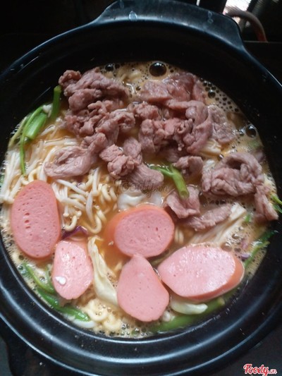 Mỳ.cay.bò+xúc.xích