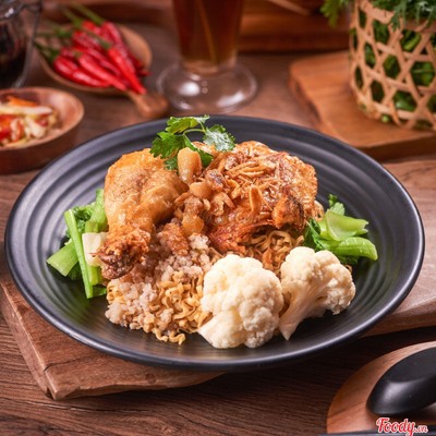 Mì Trộn Gà Xối Mỡ