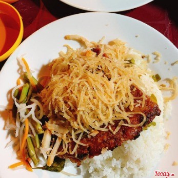 Cơm sườn bì