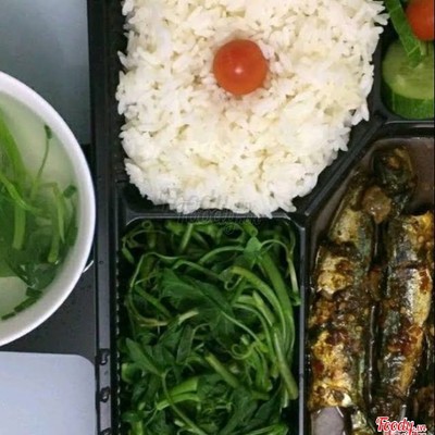 Cơm Cá NỤC kho hành Ớt