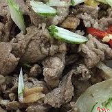 Bún Bò Xào Củ Hành