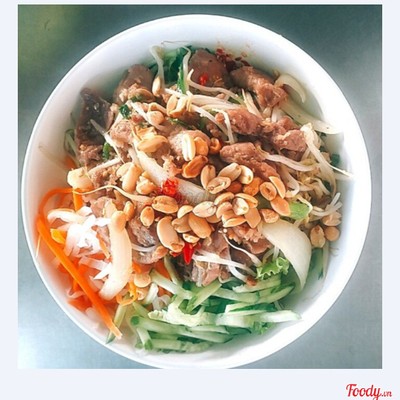 Bún thịt xào