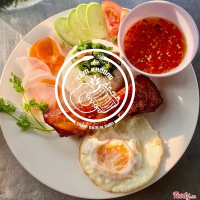 Cơm Tấm Sườn Cọng + Ốpla