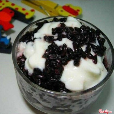 Sữa Chua Nếp Cẩm FLAN