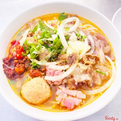 Bún Bò Nạm Gân Chả