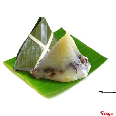Bánh giò thêm chả lụa