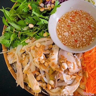 Gà 2 món: bóp gỏi + nấu cháo