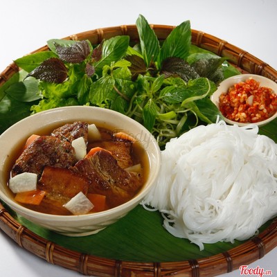 Bún chả