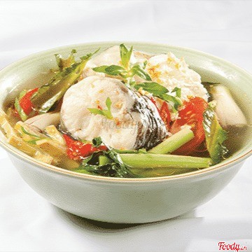 Canh chua măng cá lăng
