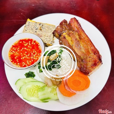 Cơm Tấm Ba Rọi + Chả