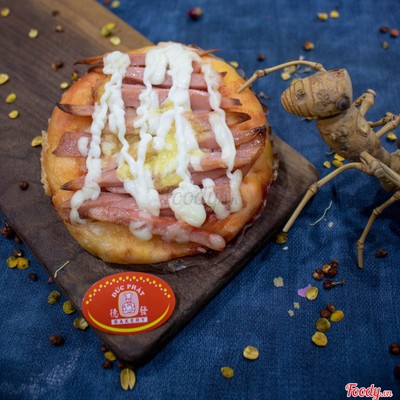 Pizza xúc xích