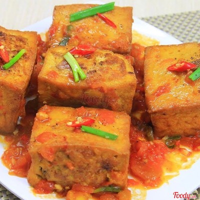 Cơm đậu hủ dồn thịt sốt cà